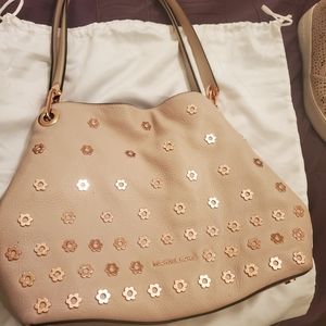 Michael Kors Rose Gold Hand Bag